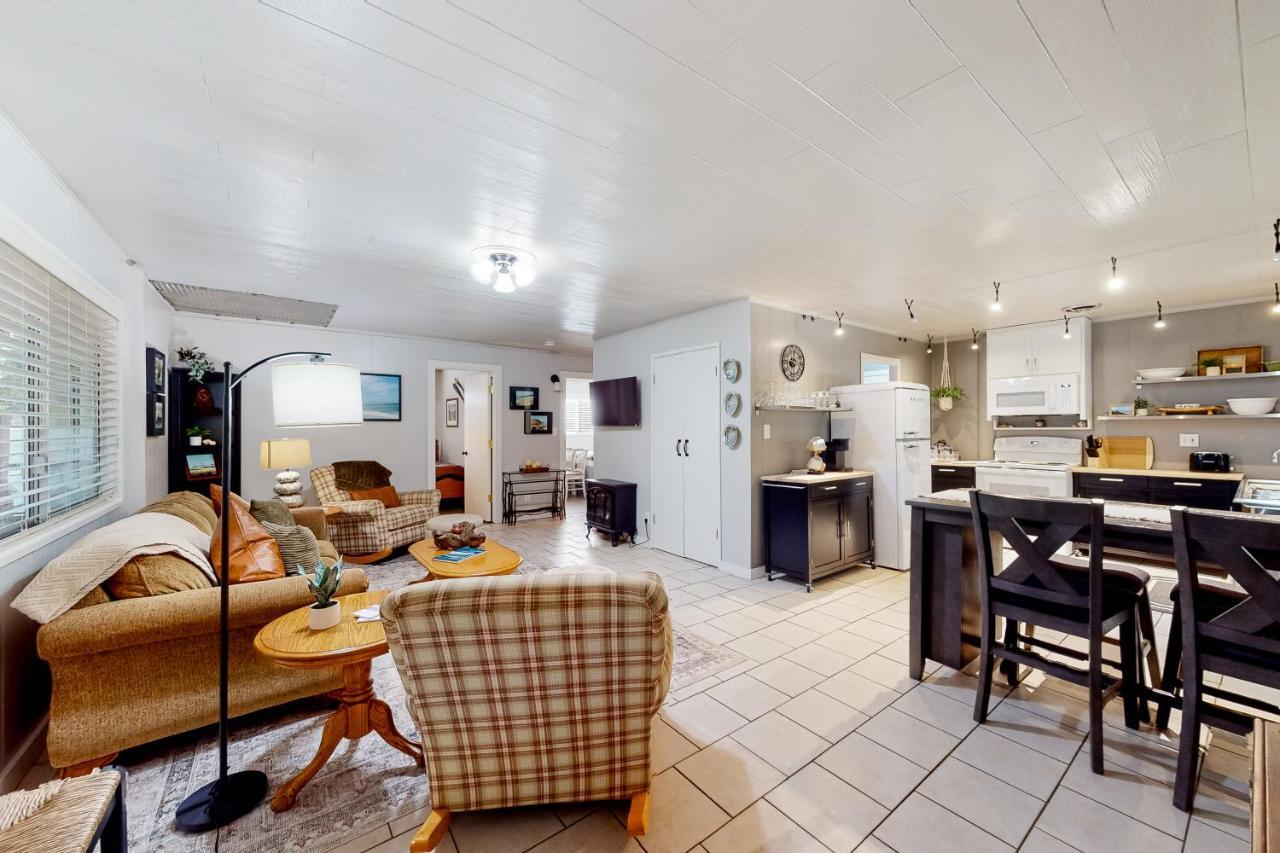 Coastal Cabin グアララ エクステリア 写真